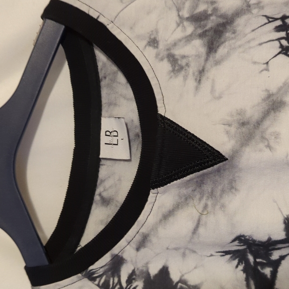 Pullover Sweater - Picture 7 of 8